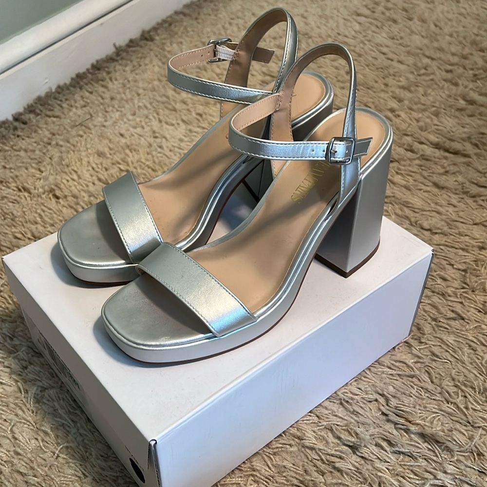 DREAM PAIRS Chunky Silver Platform